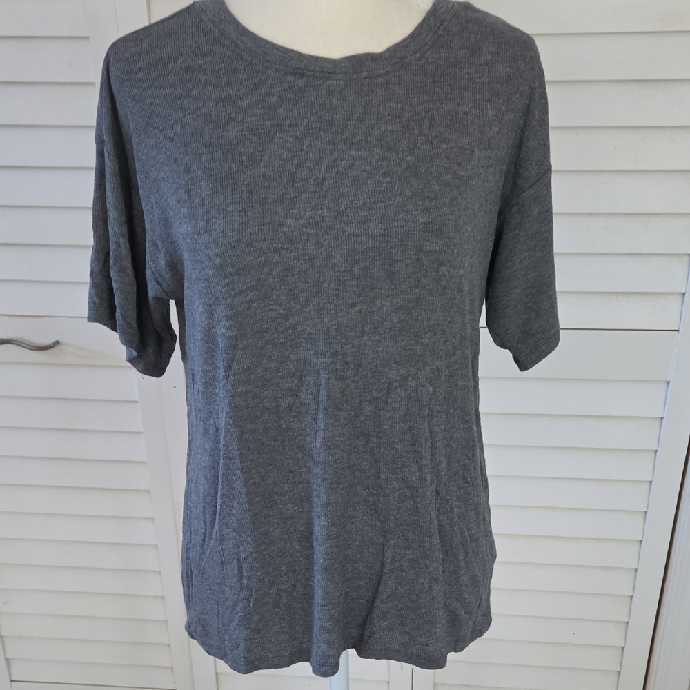 Nordstrom Charcoal Short Sleeve Ribbed Tee
